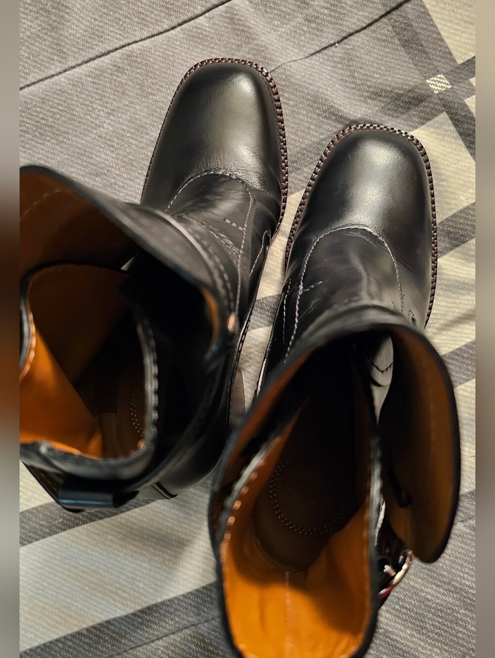 Chloé Black Leather Ankle Boots Size 38 - Picture 3 of 4